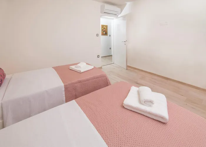Apartment Danica Pula